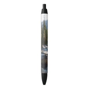 Kaweah River in Sequoia National Park Pen