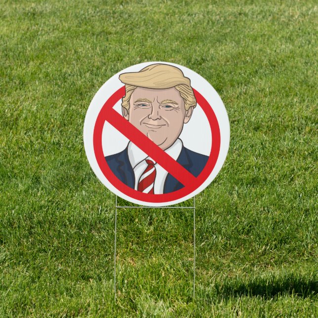 Keep America Trumpless 2024 Election - Anti-Trump Sign (Insitu)