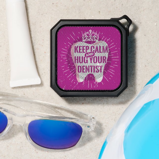 Keep Calm And Hug Your Dentist Bluetooth Speaker (Insitu(Beach))