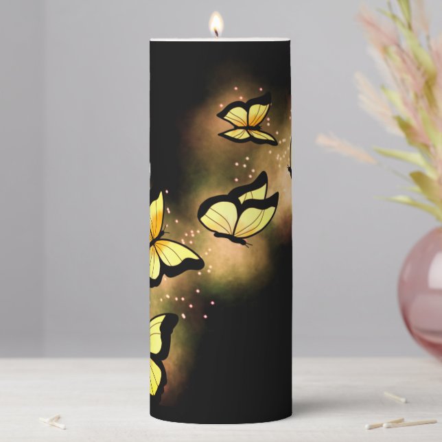 Keep or design your own :-) pillar candle (In Situ)
