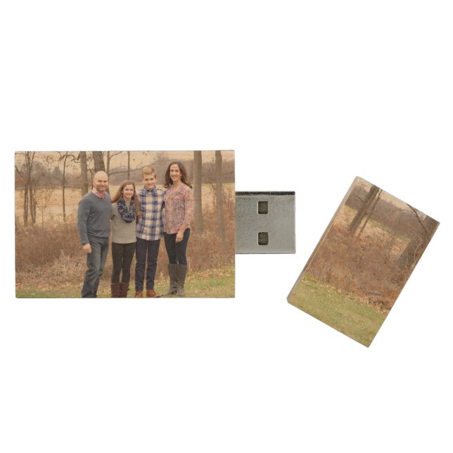 Keepsake custom photo flash drive dads will love (Opened)