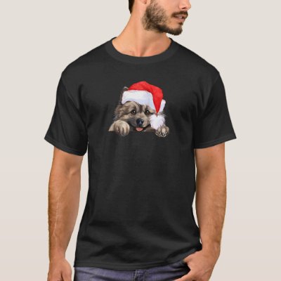 Keeshond Dog Santa Claus Hat Christmas Holidays Ra T-Shirt