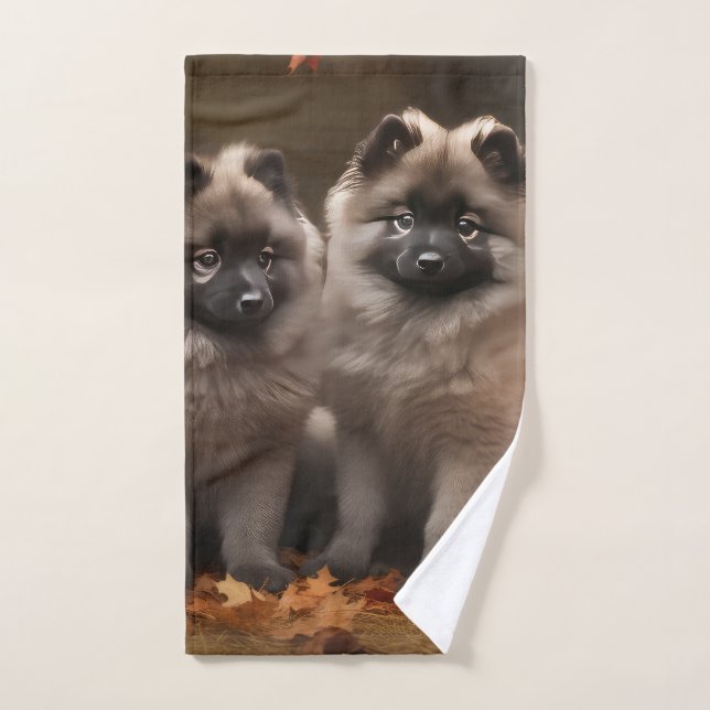 Keeshond Puppy Autumn Delight Pumpkin Bath Towel Set (Hand Towel)