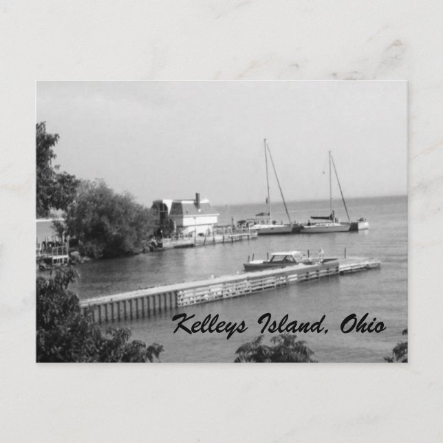 Kelleys Island Boats postcard (Front)