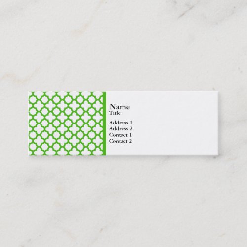 Kelly Green Quatrefoil Pattern Business Card