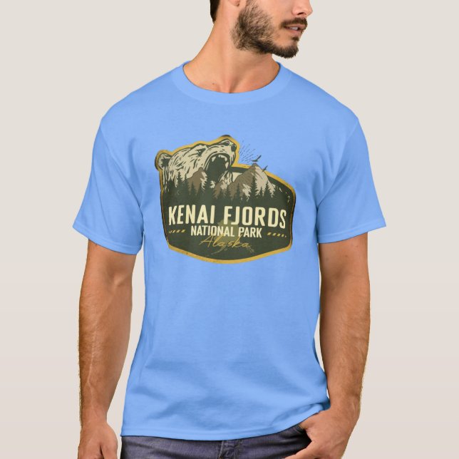 Kenai Fjords National Park Alaska Retro Badge Camp T-Shirt (Front)