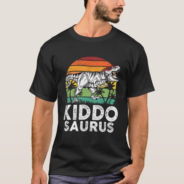 Kiddosaurus Funny T Rex Dinosaur Kiddo Saurus Fami T-Shirt (Front)