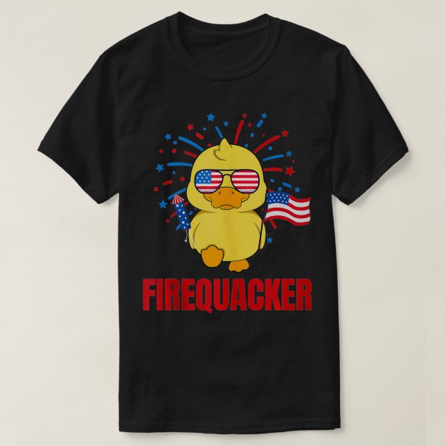 Kids 4th of July duck FIREQUACKER fireworks party  T-Shirt (Design Front)