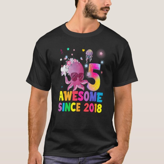 Kids 5 Years Old Girl Boy 5th Birthday Little Octo T-Shirt (Front)