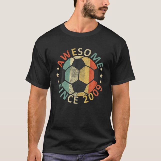 Kids Awesome Since 2009 13Th Birthday Soccer Playe T-Shirt (Front)