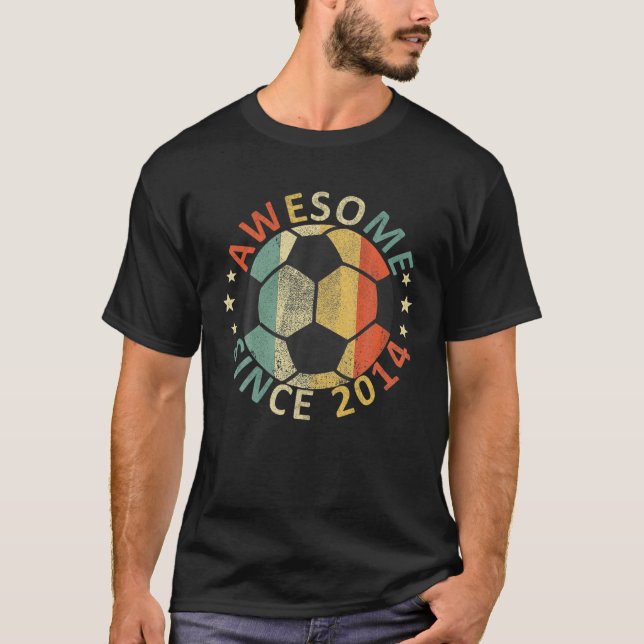 Kids Awesome Since 2014 8Th Birthday Soccer Player T-Shirt (Front)