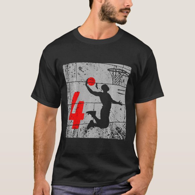 Kids Distressed 4 Year Old 4th Bysketbyll Birthday T-Shirt (Front)