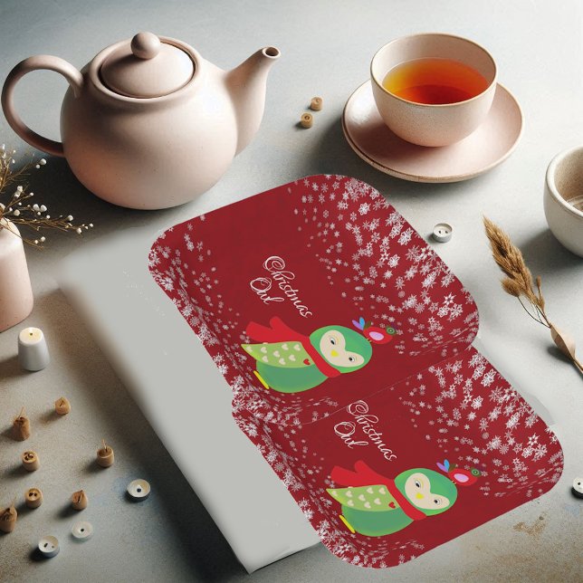 Kid's Green Christmas Owl Red Party Decorative Fun Paper Plates (Kid's Green Christmas Owl Red Party Decorative Fun Paper Plates)