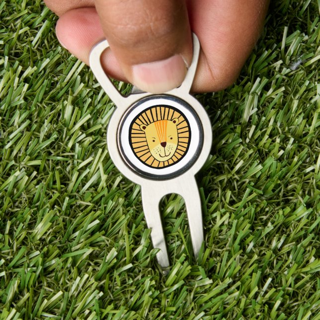 Kids Lion Jungle Animal Divot Tool (Insitu 1)