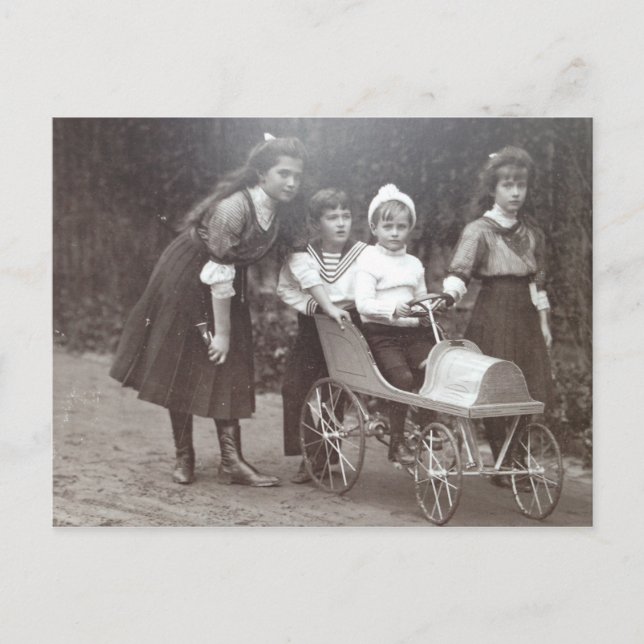 Kids tsar - MARIE, ANASTASIA, ALEXIS Russia #097 Postcard (Front)