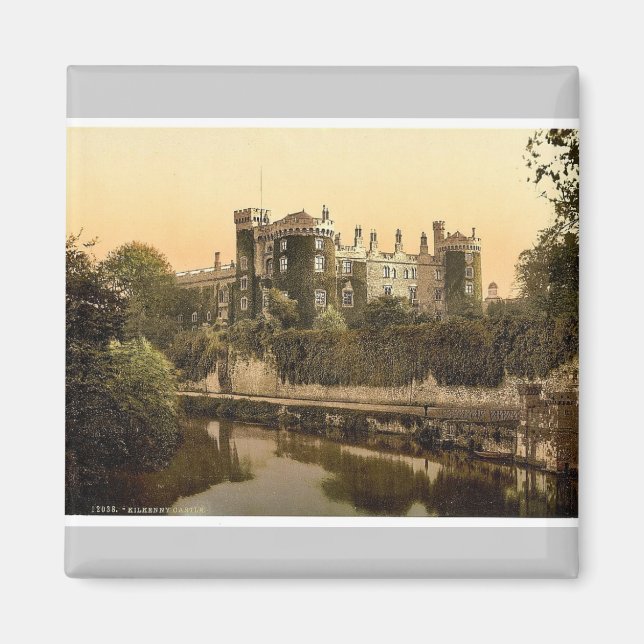 Kilkenny Castle. Co. Kilkenny, Ireland magnificent Magnet (Front)