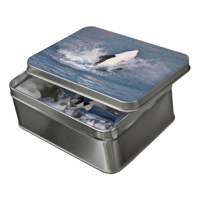 Killer whale jumping out of water jigsaw puzzle (Lid Open)