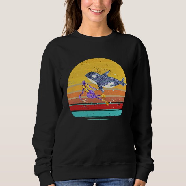 Killer Whale Orca  For Women & Girls Retro Cute Sweatshirt (Front)