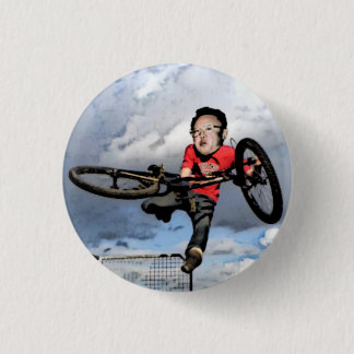 Kim Jong-ils BMX -Pin Pinback Button