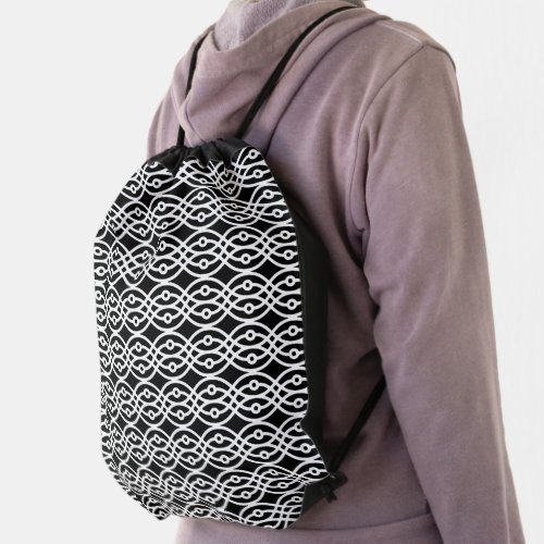 Kimono print white on black  drawstring bag