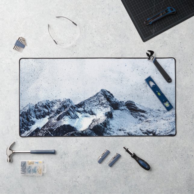 King of the mountains desk mat (Workstation)