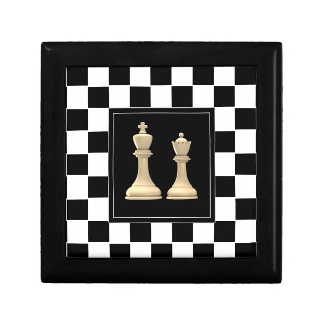 King & Queen on Chess Pattern Gift Box (Front)