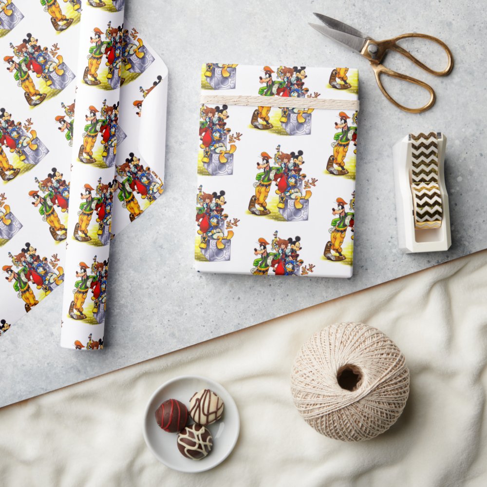 Disover Kingdom Hearts Group Key Art Wrapping Paper