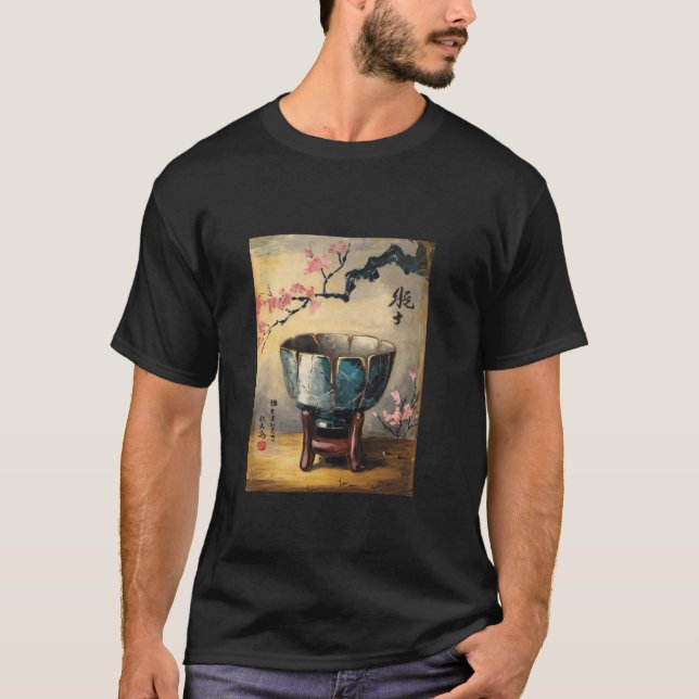 Kintsugi Repair Pot Gold Japanese Culture Pottery  T-Shirt (Front)