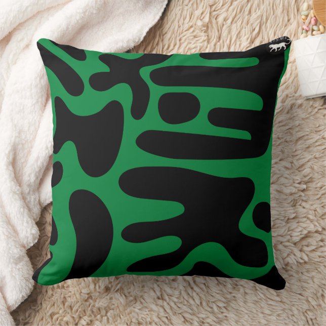 Kismet 3 throw pillow (Blanket)