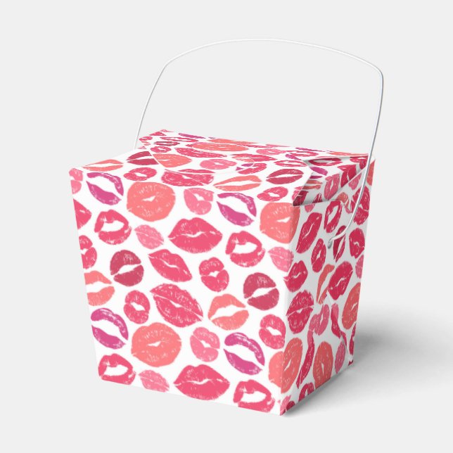 Kiss Lips Love Favor Box (Front Side)