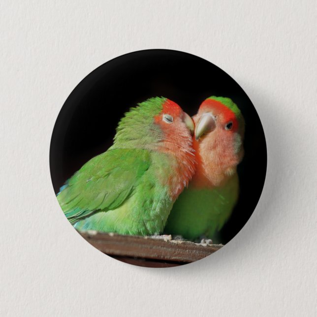 Kiss Me Badge Button (Front)