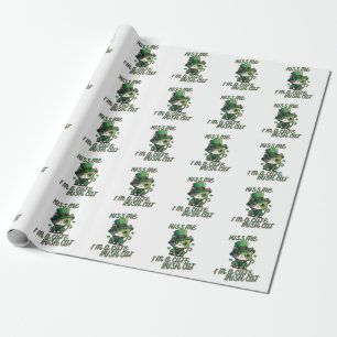 KIss me I´m a cute  Irish cat Wrapping Paper