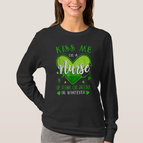 Kiss Me I M A Nurse Irish St Patrick S Day Lucky S T_Shirt