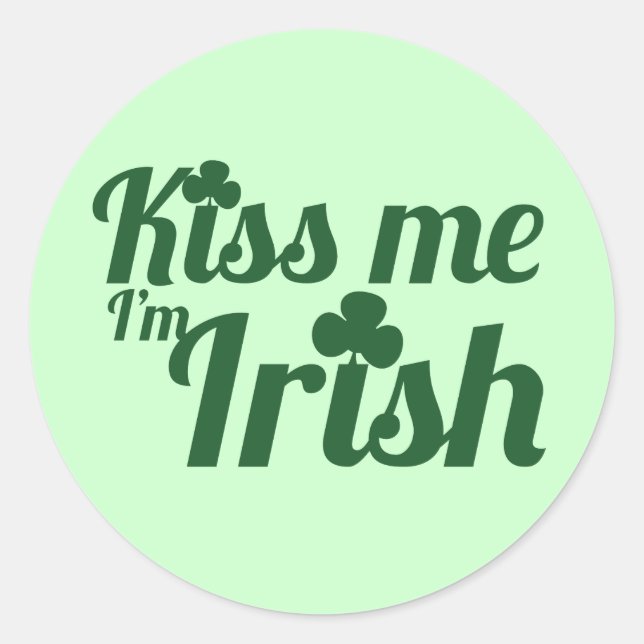 Kiss me I'm Irish Classic Round Sticker (Front)