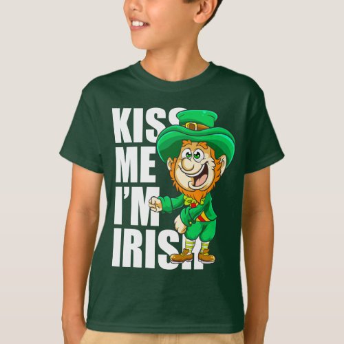Kiss Me Im Irish Flossing Leprechaun Floss Dance T_Shirt