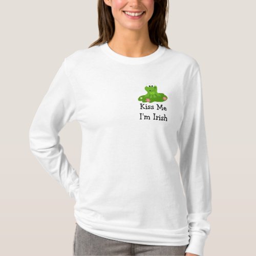 Kiss Me Im Irish _ Green Frog with Saying T_Shirt