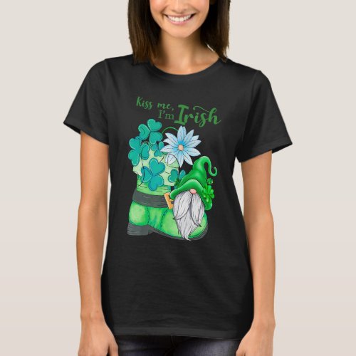 Kiss Me Im Irish Green Shamrock Gnome With Lucky  T_Shirt