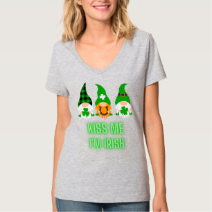 Kiss Me I'm Irish St. Patrick's Day Gnome Shamrock T-Shirt