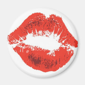 Kiss Me! Magnet