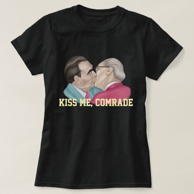 Kiss me T-Shirt (Design Front)
