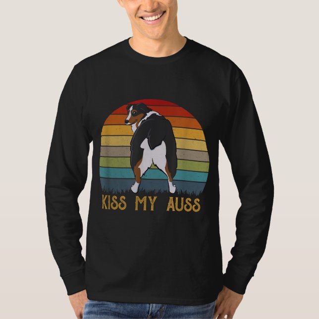 Kiss My Auss Funny Aussie Mom Aussie Owner Retro S T-Shirt (Front)