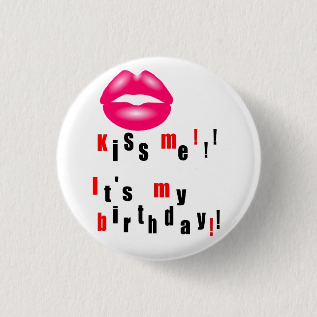 kiss pinback button (Front)