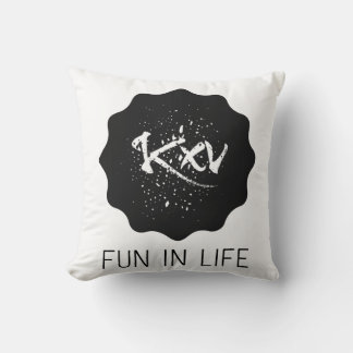 Kissen Fun Life Throw Pillow