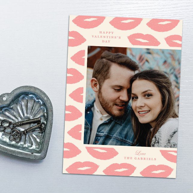 Kisses Modern Flat Valentine's Day Card - Pink (Creator Uploaded)