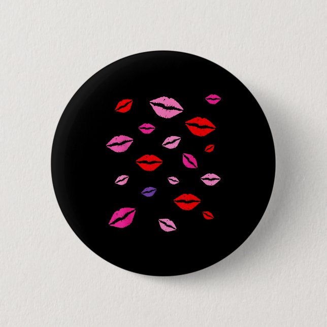 Kisses Painted Lips.  Button (Front)
