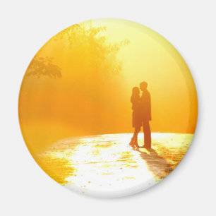 Kissing Couple in the Sunlight Magnet