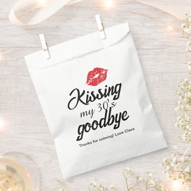 Kissing my 30th Goodbye Birthday Favor bag (Clipped)