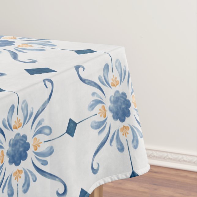  Kitchen and Living Room Tablecloth with Pattern (In Situ)