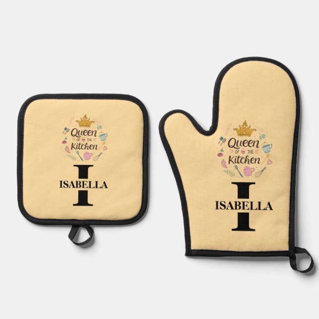 Kitchen Queen Name Monogram Design Oven Mitt & Pot Holder Set (Front)