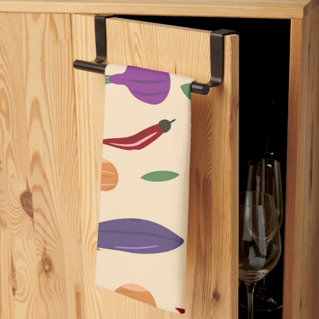 Kitchen Towel – Eggplant, Chili, Peas & Onions Pat (Thirds Fold)